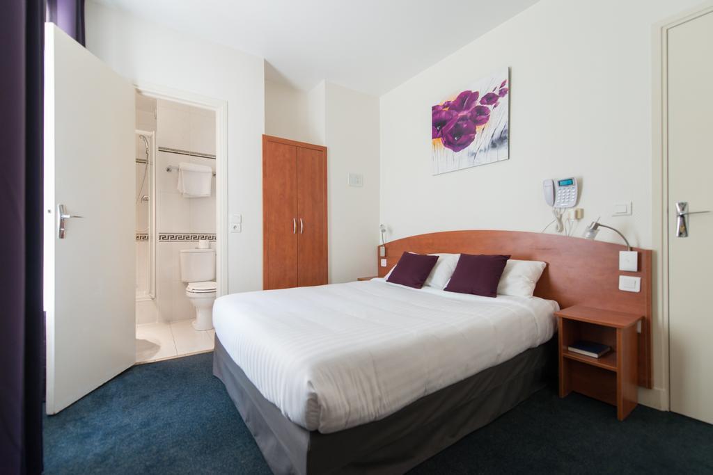 Картинка Clarisse 2*