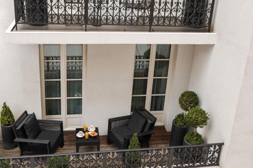 Картинка Les Jardins De La Villa 4*