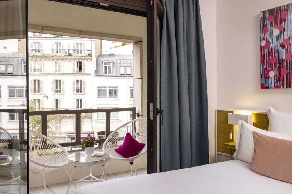 Фотографія Hotel Paris Louis Blanc 3*