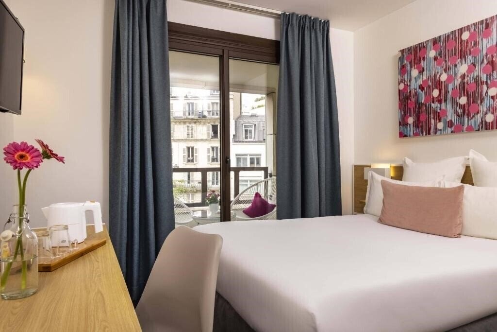 Фотография Hotel Paris Louis Blanc 3*
