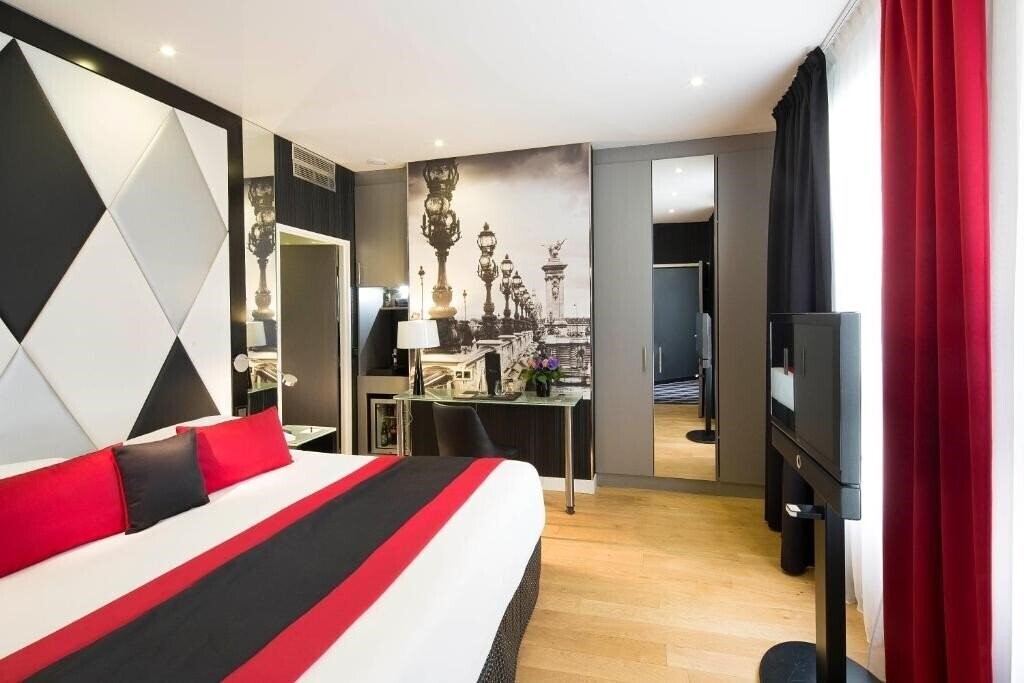 Картинка L'Empire Paris 4*
