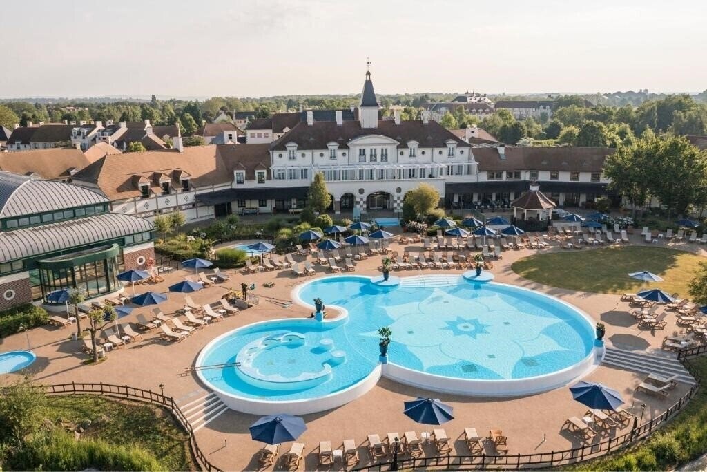 Зображення Marriot'S Village D'Ille De France 4*