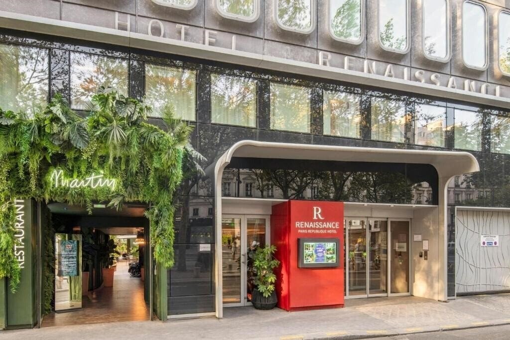 Готель Renaissance Paris Republique 5*