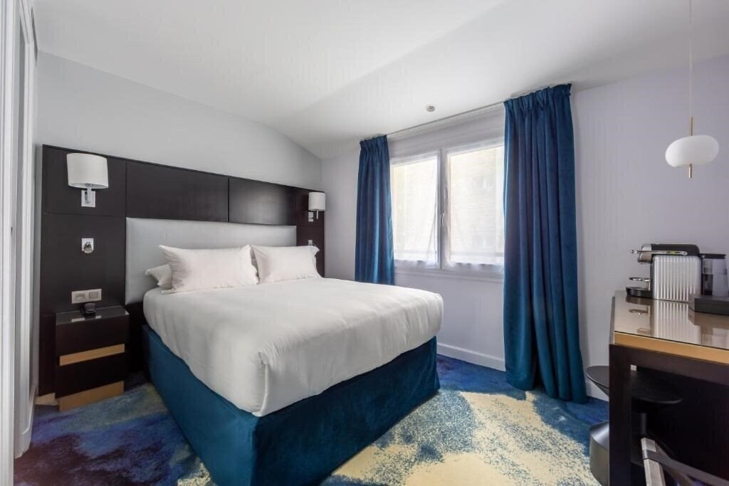 Отель Hotel 15 Montparnasse 3*
