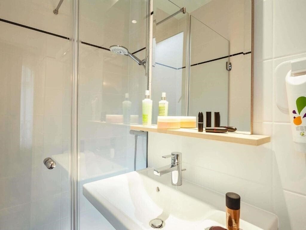 Фотографія Armstrong 2*