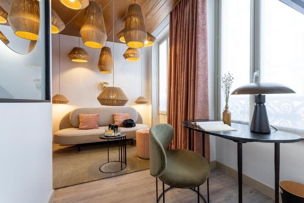 Фотографія Hotel Sacha 2*