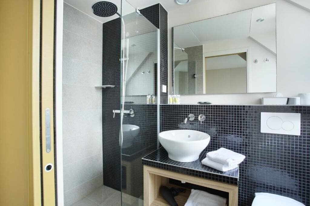 Фотографія Hotel Auguste 3*