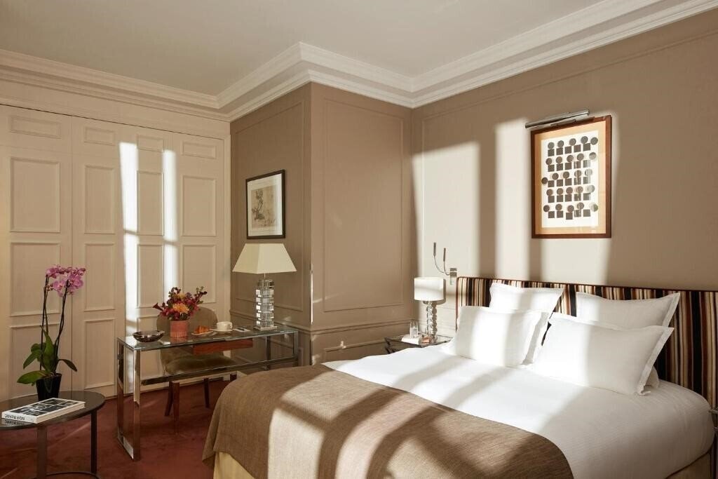 Картинка Le Burgundy Paris 5*