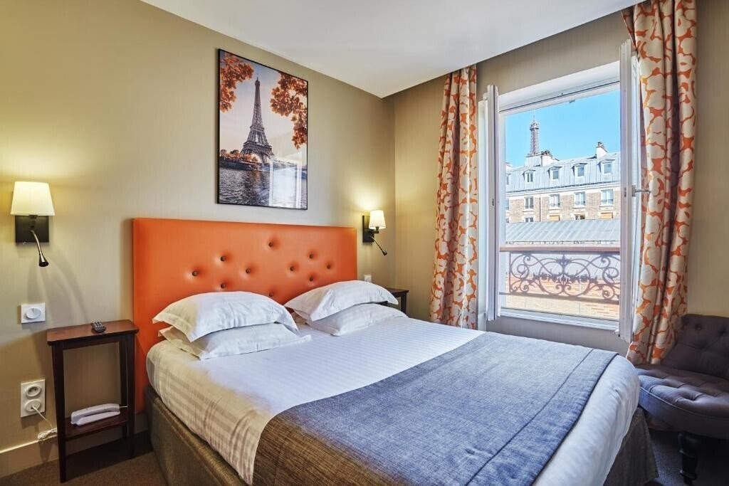 Фото Le Relais Saint Charles 3*