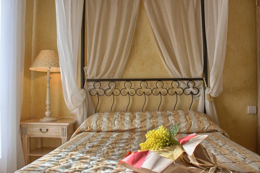 Готель Villa Alessandra 4*