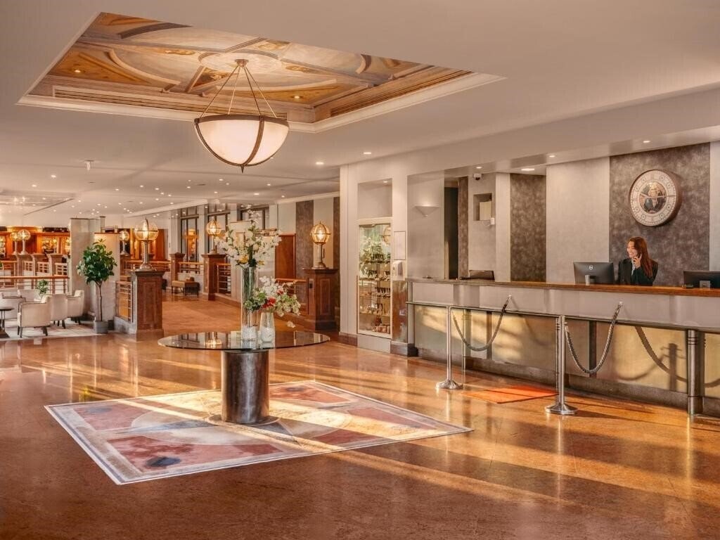 Готель Millennium Hotel Paris Charles de Gaulle 4*