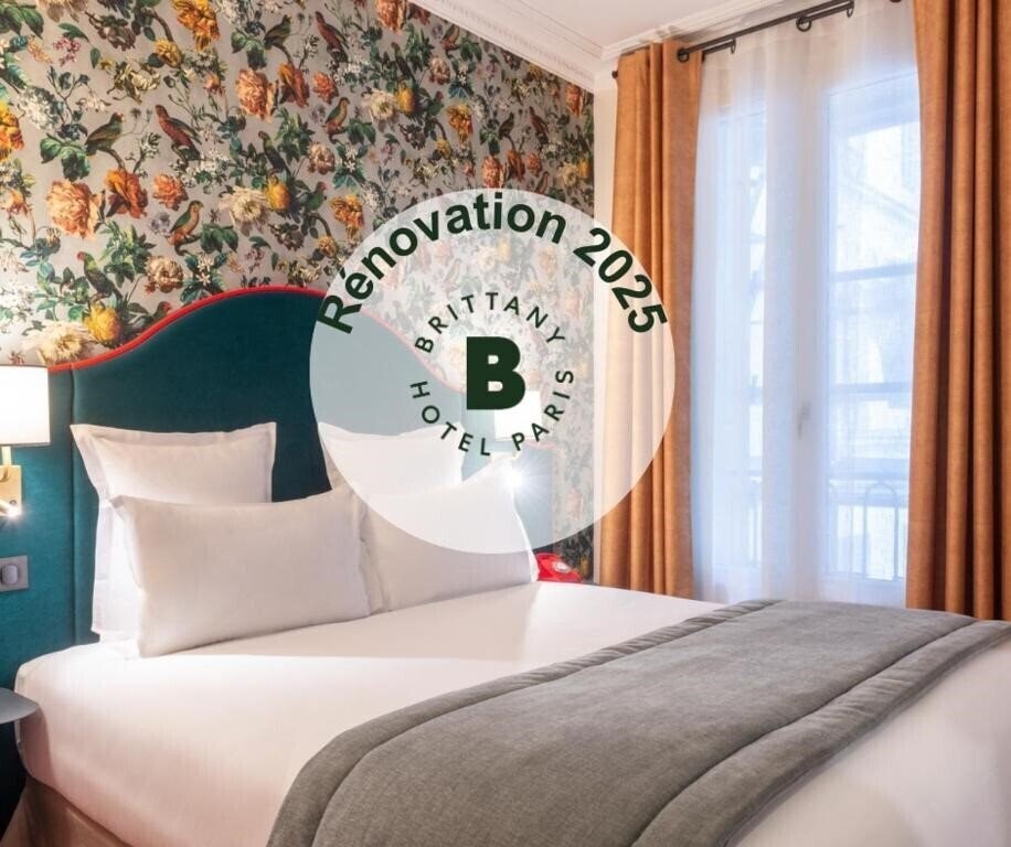 Отель Brittany 3*