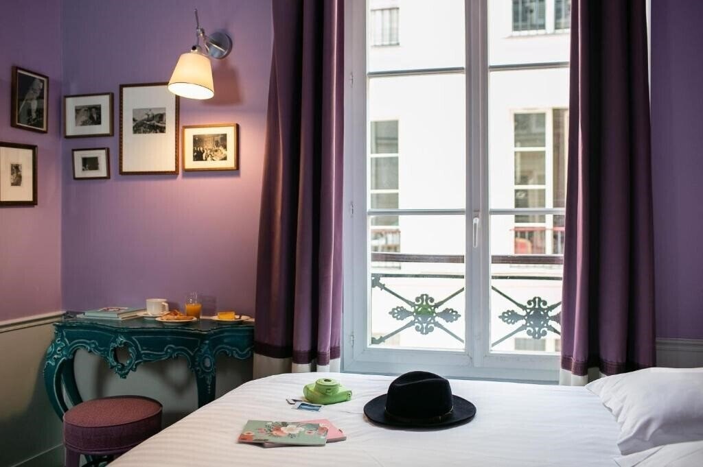 Фото Hotel Crayon 3*