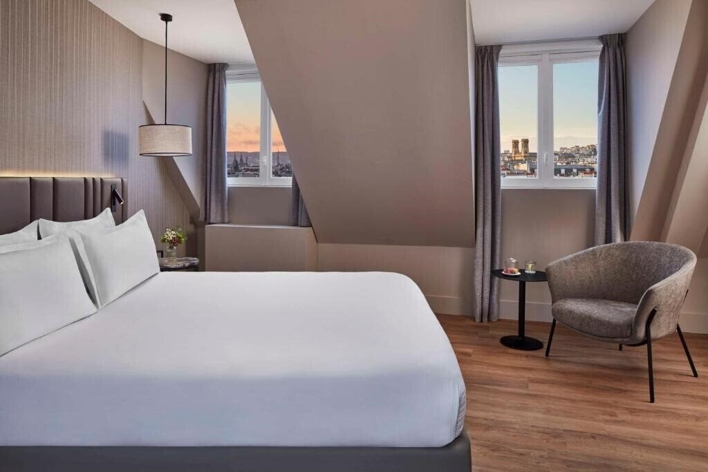 Фотография NH Paris Gare de l'Est 4*