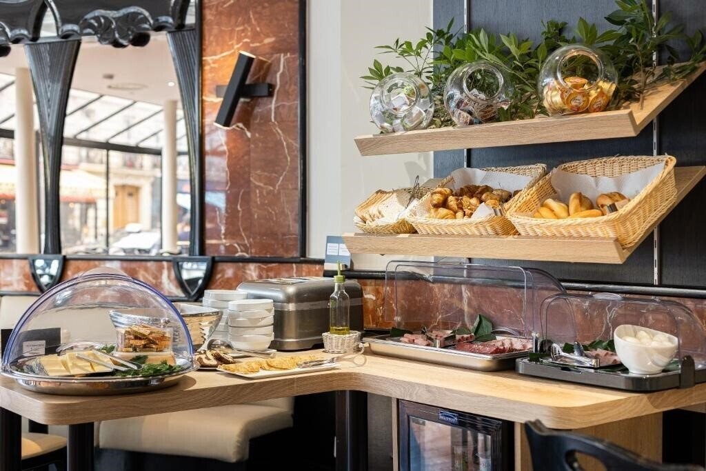 Фото Opera Lafayette 3*
