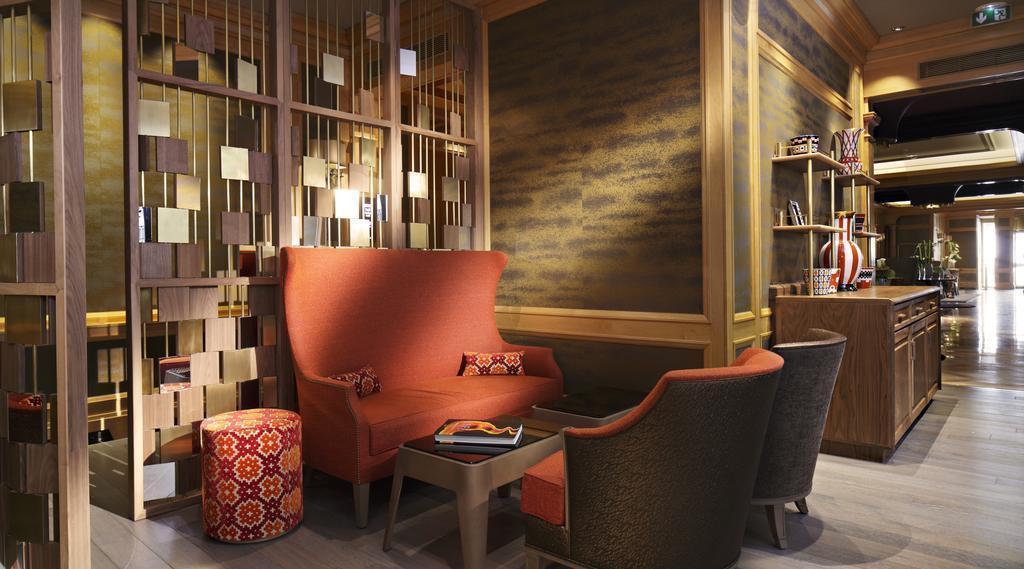 Готель Rochester 4*