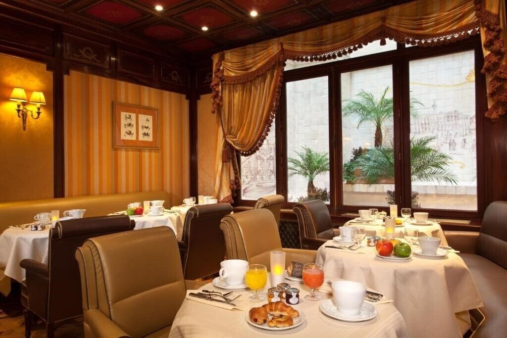 Картинка Mayfair 4*