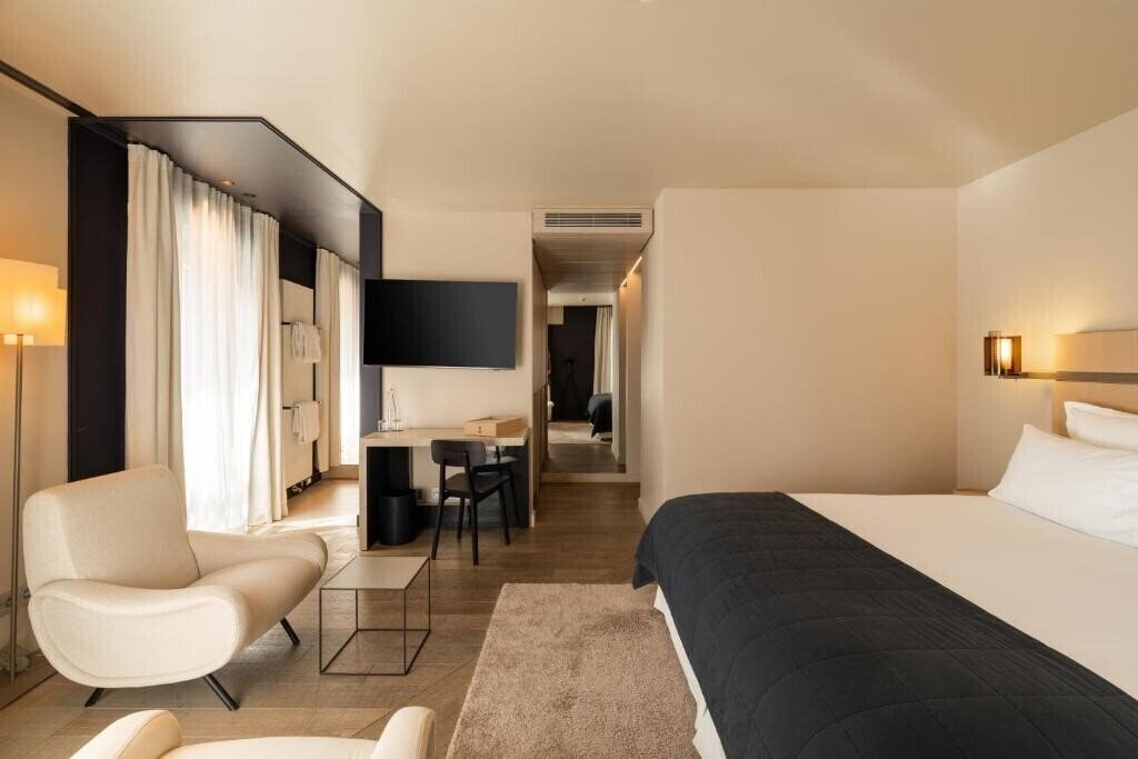 Фотографія Hotel De Nell 5*