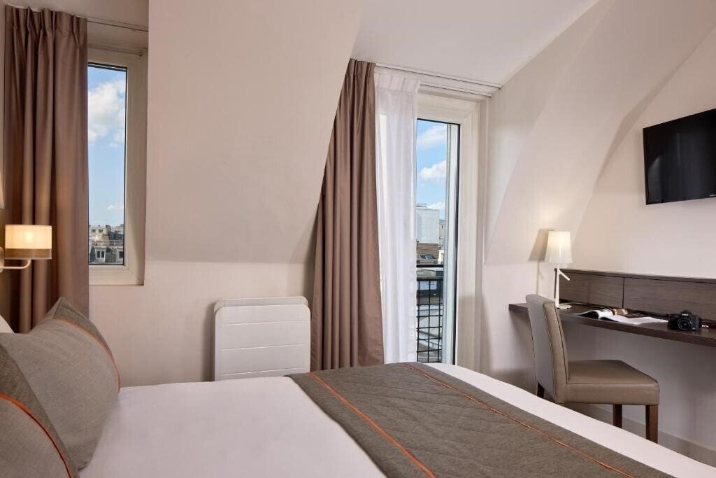 Изображение Timhotel Tour Eiffel 2*