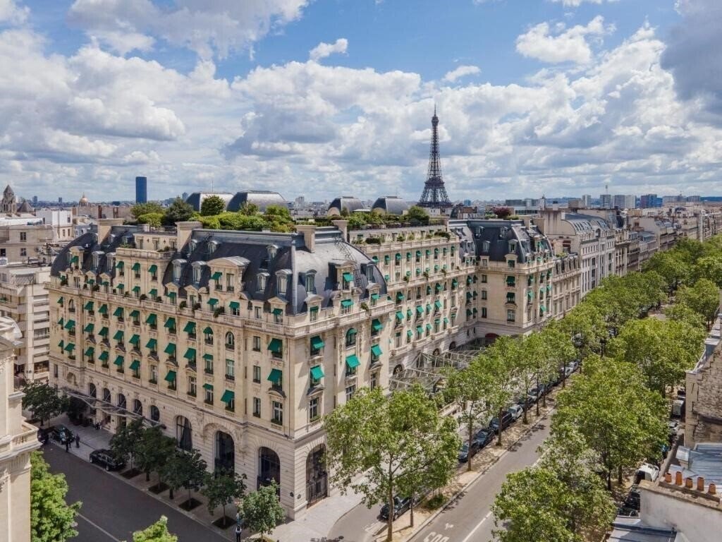 Готель The Peninsula Paris 5*