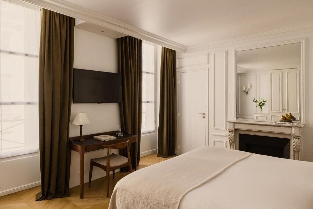 Готель Bourgogne & Montana 4*