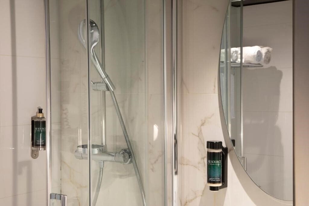 Фотография Longchamp Elysees Hotel 3*