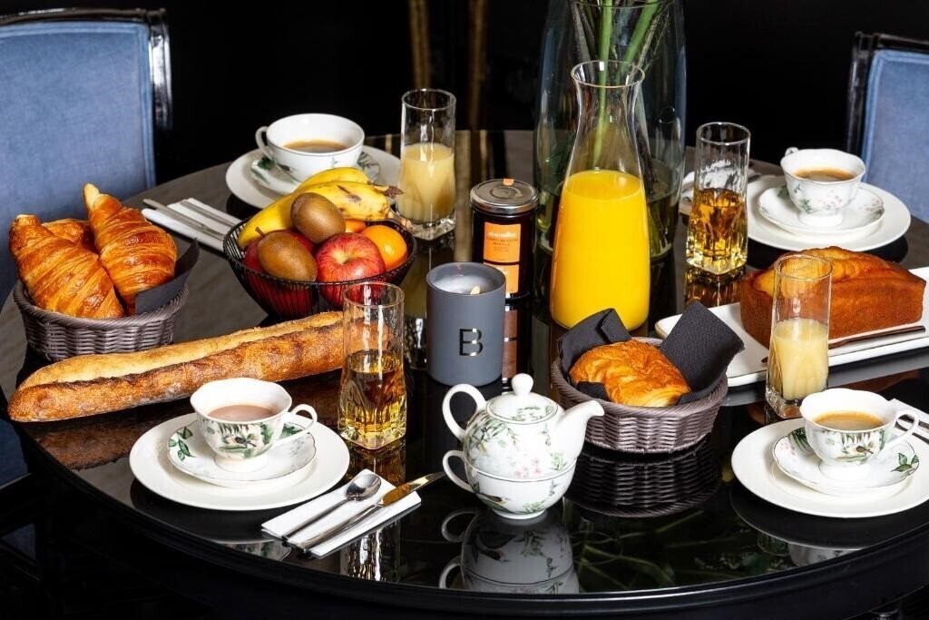 Фото New Hotel Republique (ex. Hotel Gabriel Paris) 4*