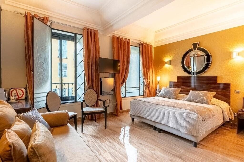 Фото Le Meurice 5*