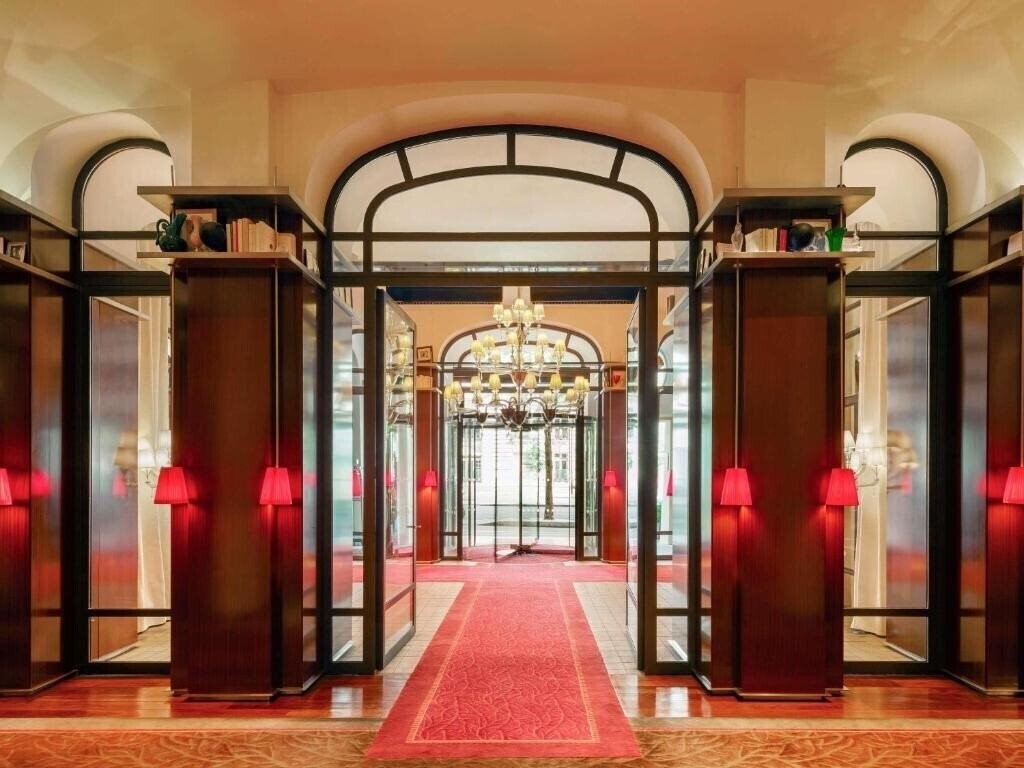 Фото Le Royal Monceau Raffles Paris 4*