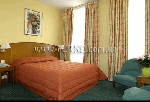 Фото Hotel des 3 Poussins 3*