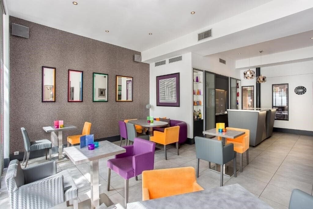 Картинка Pavillon Porte De Versailles 3*