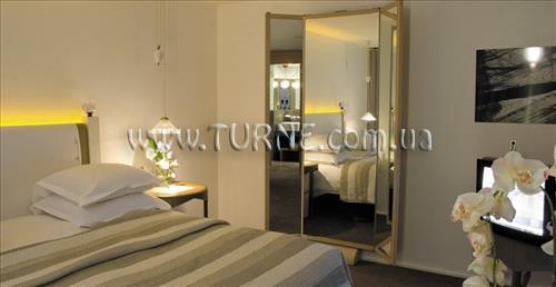 Готель Pershing Hall 4*