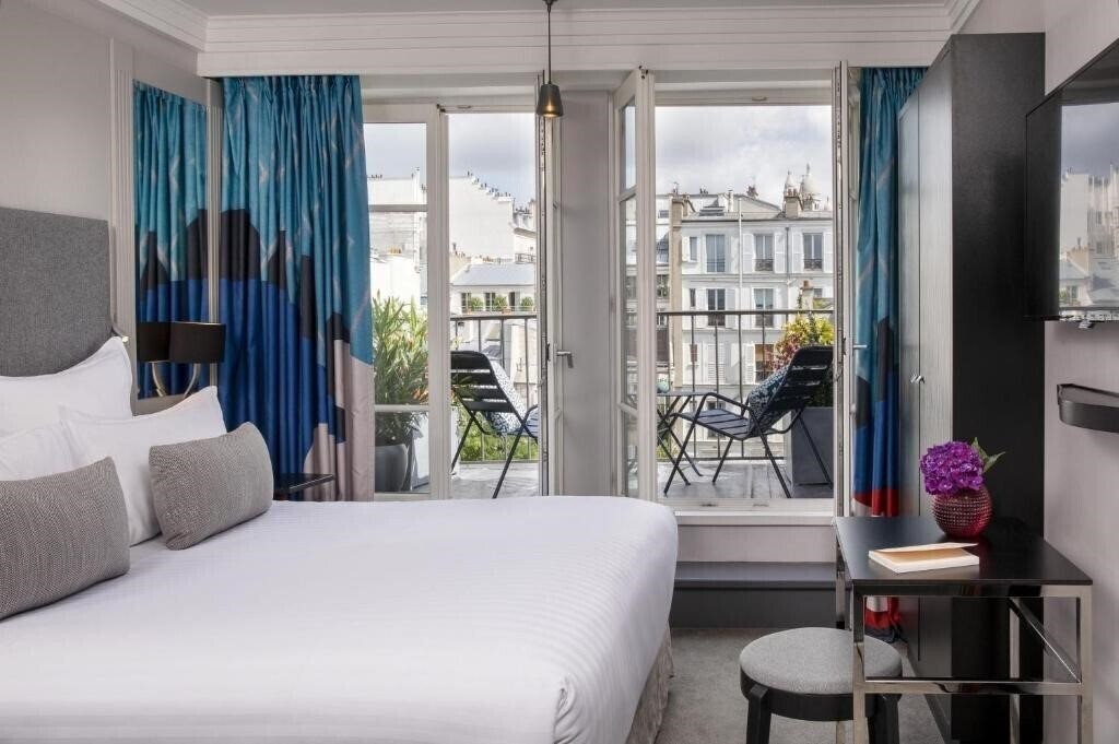 Фото Les Matins De Paris 4*