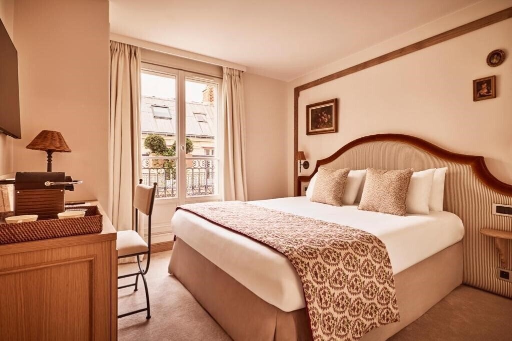 Готель Splendor Elysees 3*
