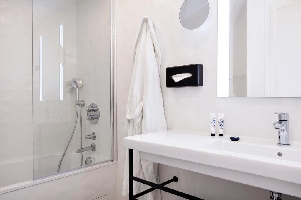 Изображение Doisy Etoile Paris 4*