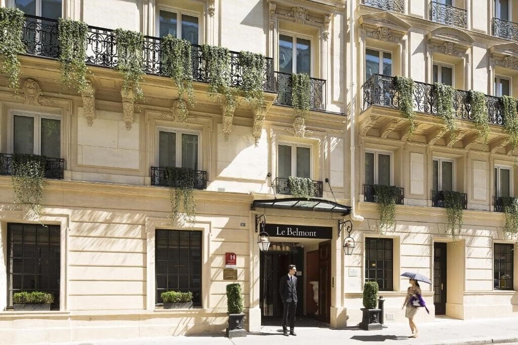 Отель Le Belmont Paris 4*