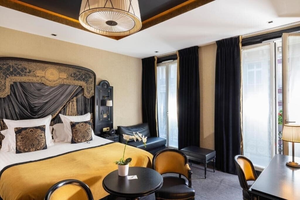 Фото Le Belmont Paris 4*