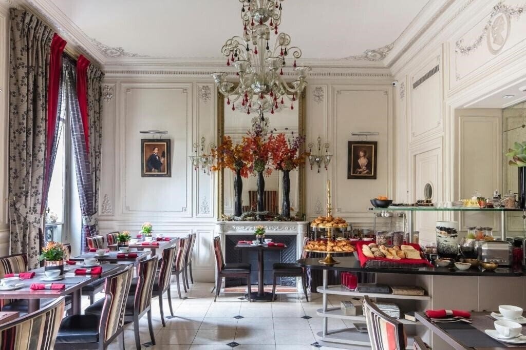 Отель Regent's Garden - Astotel 4*