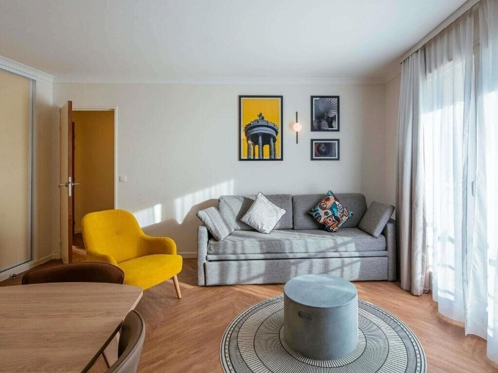Готель Adagio Aparthotel Paris Buttes Chaumont Aparthotel 4*