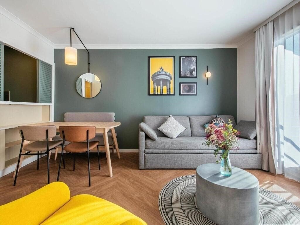 Зображення Adagio Aparthotel Paris Buttes Chaumont Aparthotel 4*