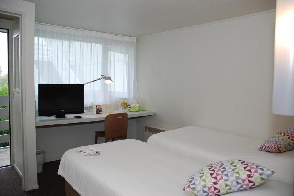 Фото Campanile Creil Villers Saint Paul 3*