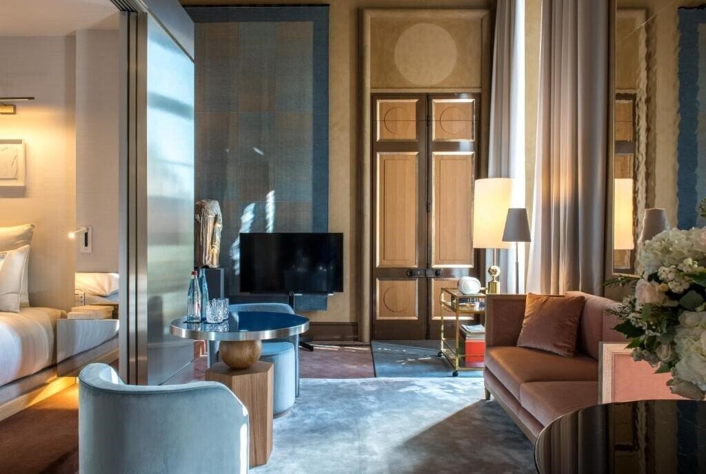 Изображение Cour Des Vosges 5*