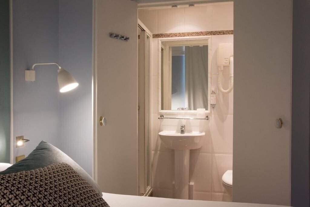 Фотографія Hotel Pastel Paris 3*