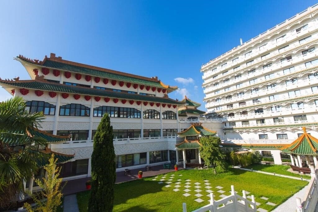 Зображення Huatian Chinagora Hotel 4*
