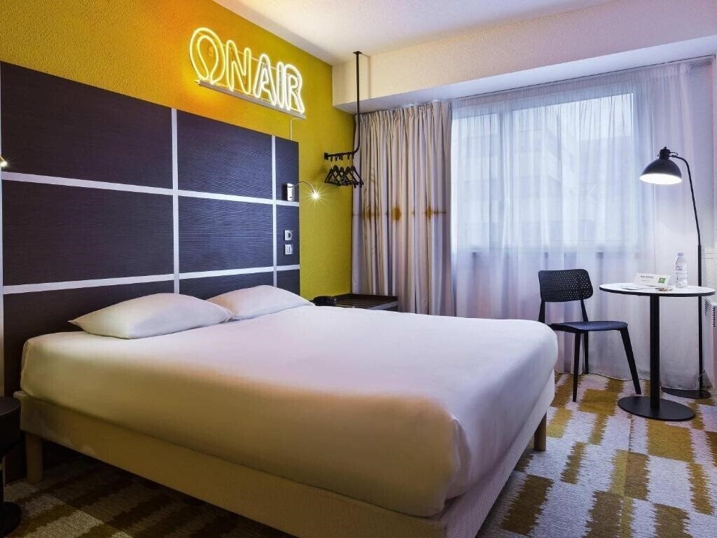 Отель Ibis Styles Massy 3*