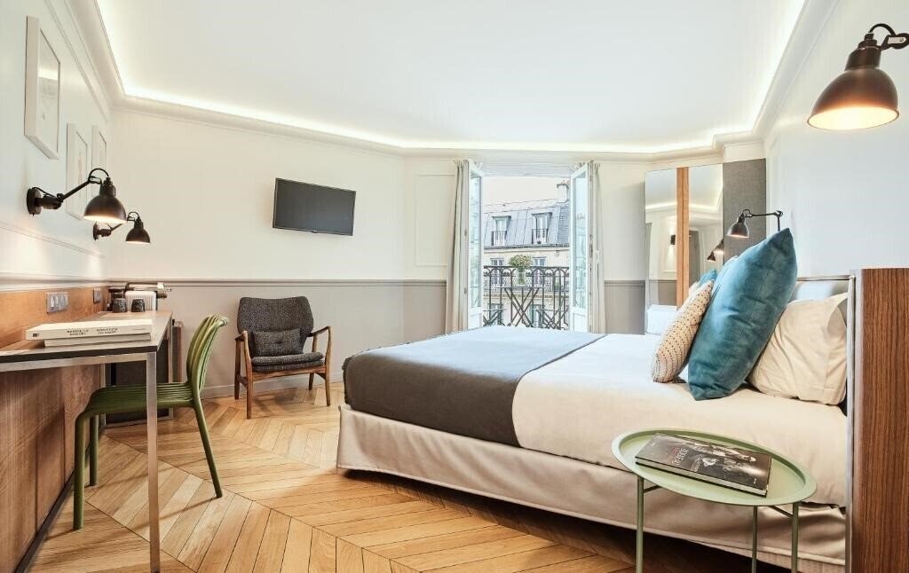 Отель Petit Lafayette 4*