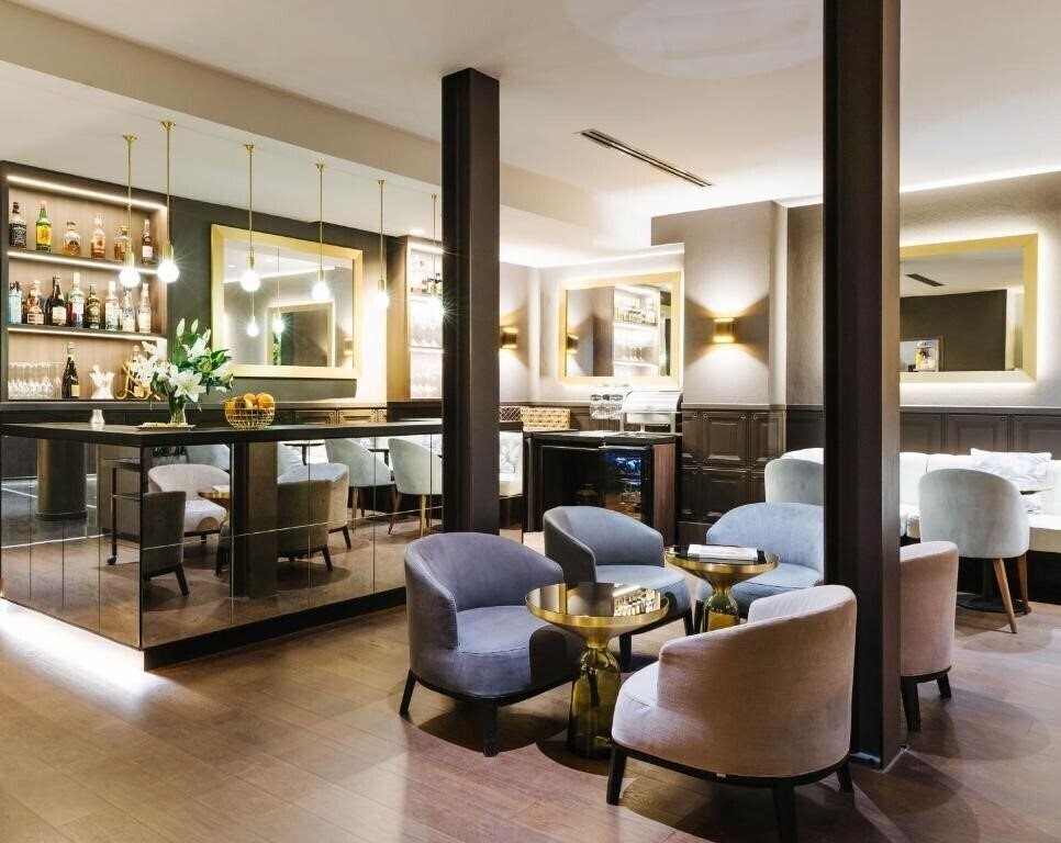 Фото Hotel Le Parisis 4*