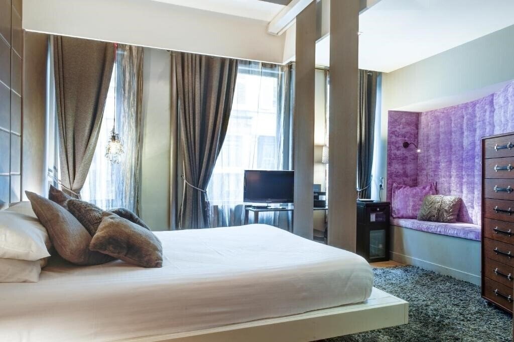 Фото Ze Hotel 4*