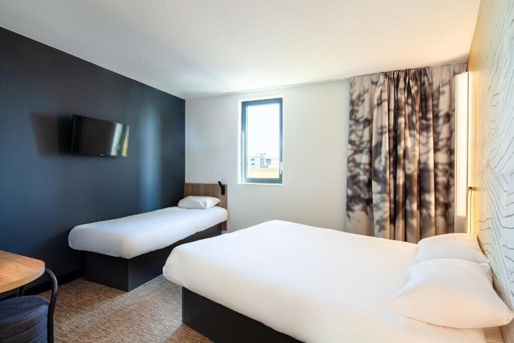 Зображення B&B Paris Porte De Bagnolet 3*