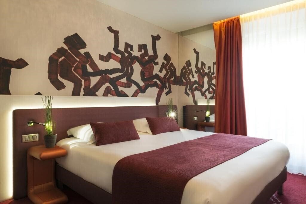 Фото Le Bon Hotel 4*